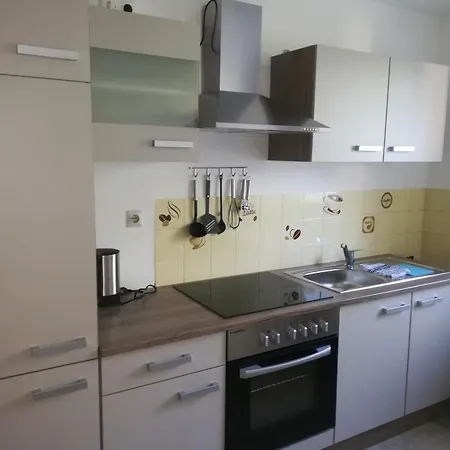 Holiday home Wohnung-haus Fuer Arbeiter Und Monteure Bis 11 Personen Amberg *